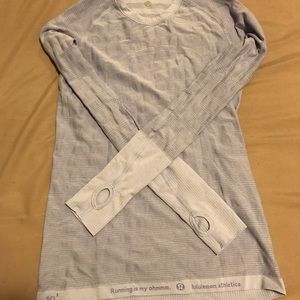 Lululemon athletica top